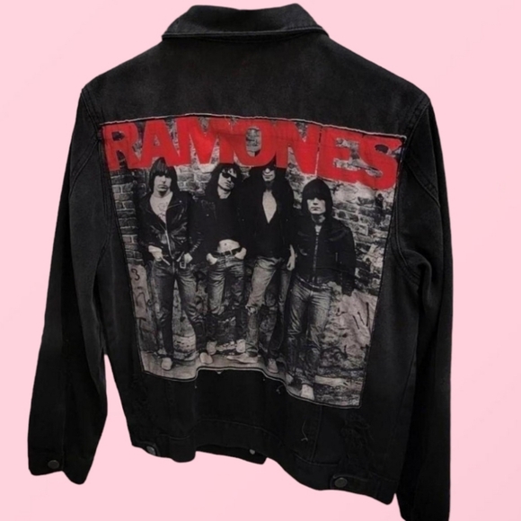 Ramones Distressed 1-2-3-4 Demin Jacket RARE - Picture 1 of 3